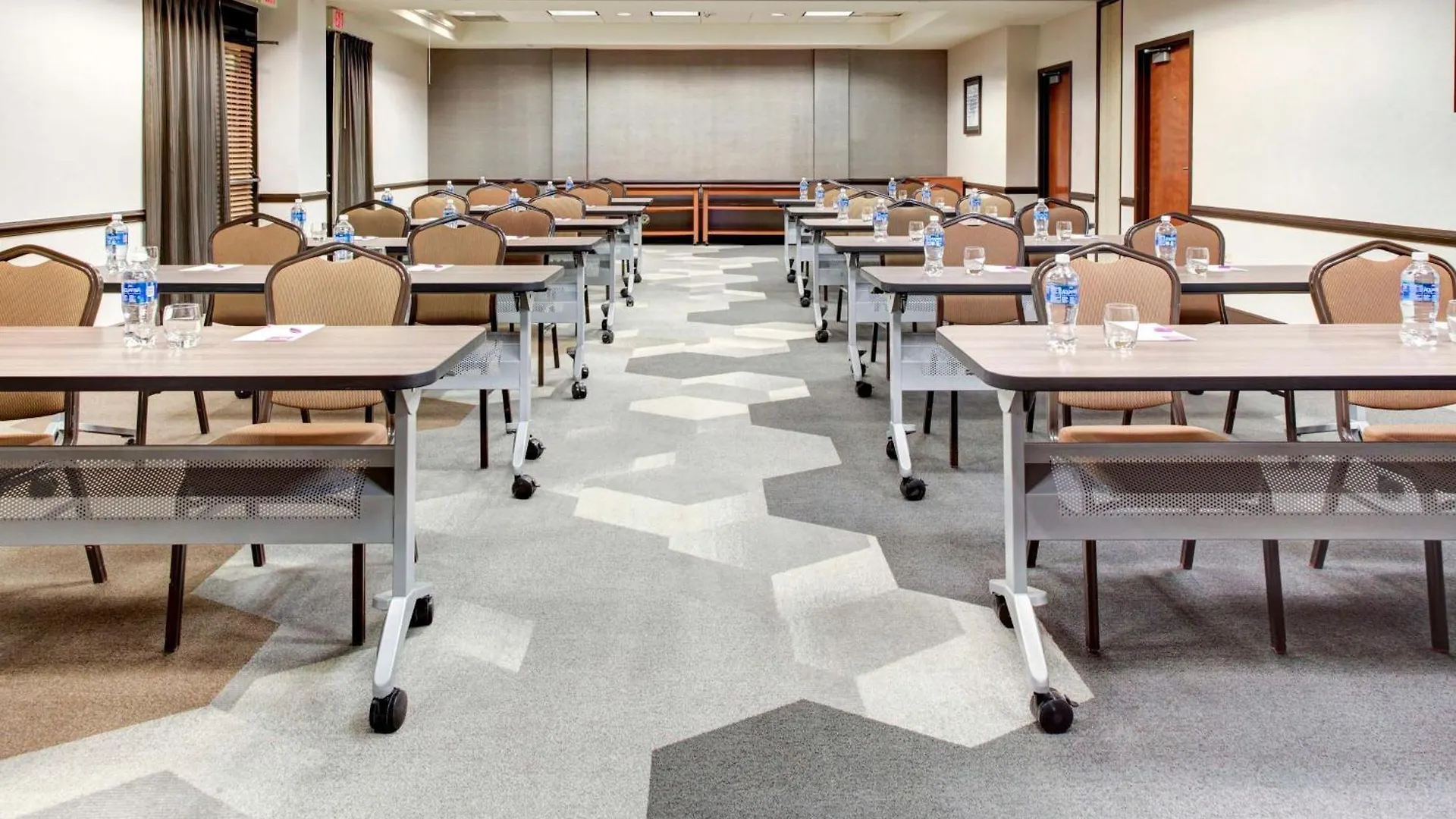 Hyatt Place Lakeland Center